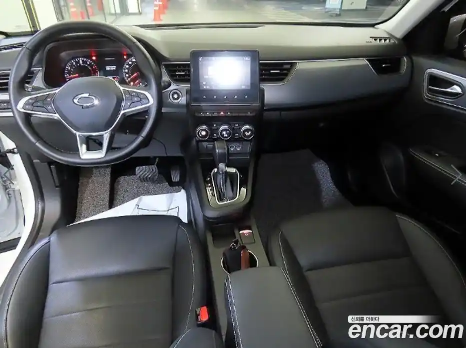 Renault XM3 2023 1.6 Автомат в Москве № 152318, фото 10