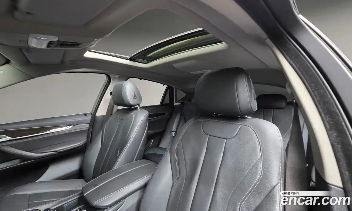 BMW X6 2018 3.0 Автомат в Москве № 159163, фото 17