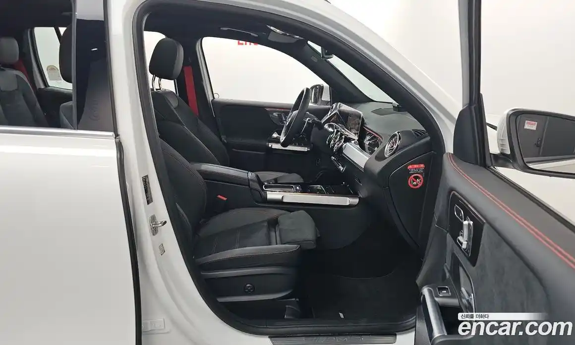 Mercedes-Benz GLB-Class 2025 2.0 Автомат в Москве № 160000, фото 11