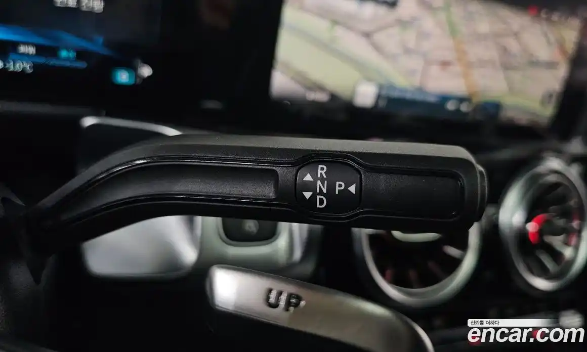 Mercedes-Benz GLB-Class 2025 2.0 Автомат в Москве № 160000, фото 15