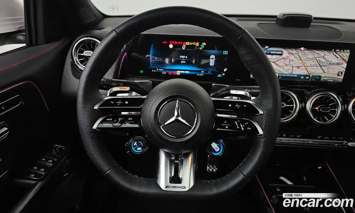 Mercedes-Benz GLB-Class 2025 2.0 Автомат в Москве № 160000, фото 16