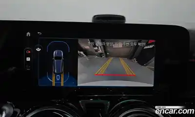 Mercedes-Benz GLB-Class 2025 2.0 Автомат в Москве № 160000, миниатюра 2