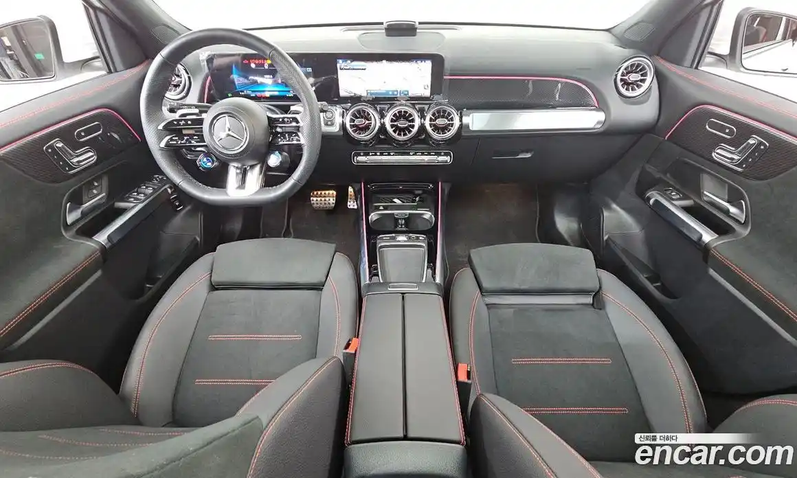 Mercedes-Benz GLB-Class 2025 2.0 Автомат в Москве № 160000, фото 9