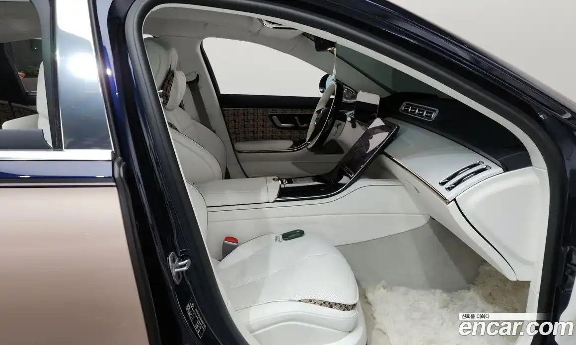 Mercedes-Benz S-Class 2023 6.0 Автомат в Москве № 160081, фото 7