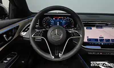Mercedes-Benz E-Class 2024 2.0 Автомат в Москве № 160224, миниатюра 2