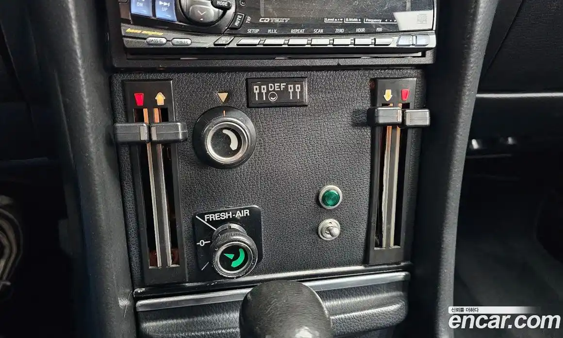 Mercedes-Benz SL-Class 1977 4.5 Автомат в Москве № 161095, фото 18