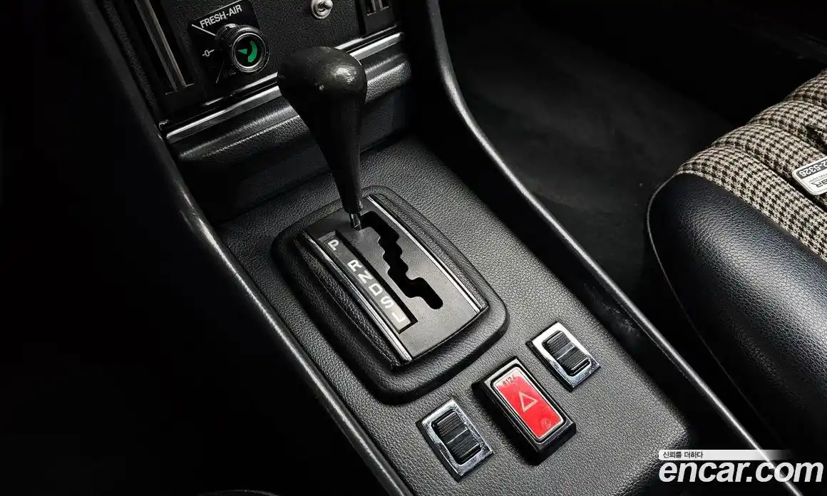 Mercedes-Benz SL-Class 1977 4.5 Автомат в Москве № 161095, фото 9