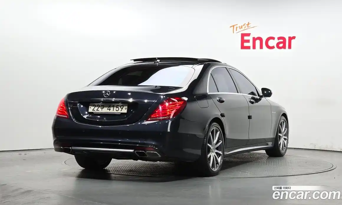 Mercedes-Benz S-Class 2015 5.5 Автомат в Москве № 161850, фото 19