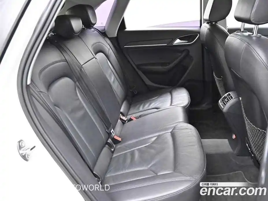 Audi Q3 2015 2.0 Автомат в Москве № 162187, фото 12