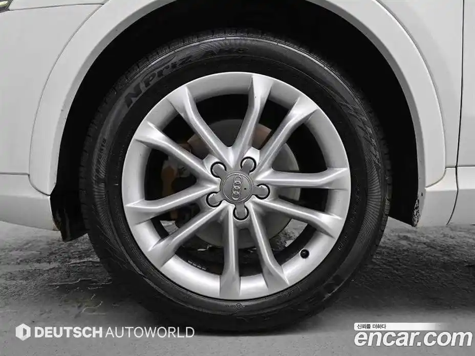 Audi Q3 2015 2.0 Автомат в Москве № 162187, фото 5