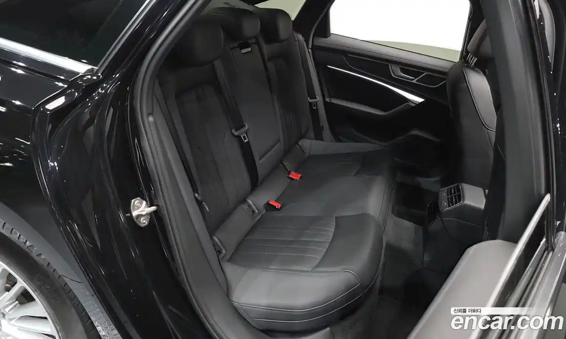 Audi A6 2021 2.0 Автомат в Москве № 162341, фото 11