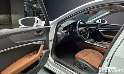 Audi A6 2023 2.0 Автомат в Москве № 162876, миниатюра 11