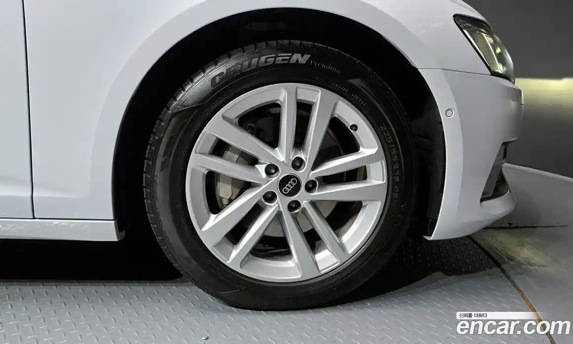 Audi A6 2023 2.0 Автомат в Москве № 162876, фото 5