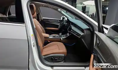 Audi A6 2023 2.0 Автомат в Москве № 162876, миниатюра 10