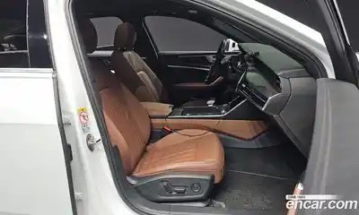 Audi A6 2020 2.0 Автомат в Москве № 163358, миниатюра 8