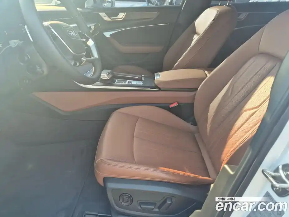 Audi A6 2023 2.0 Автомат в Москве № 163991, фото 8