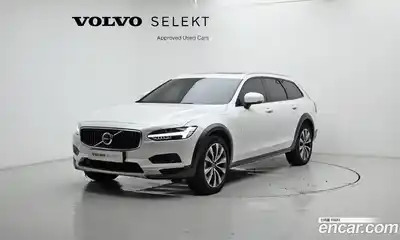 Volvo V90, 2024