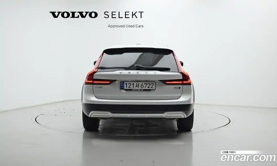 Volvo V90 2024 2.0 Автомат в Москве № 164172, фото 4