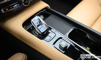 Volvo V90 2024 2.0 Автомат в Москве № 164172, миниатюра 9