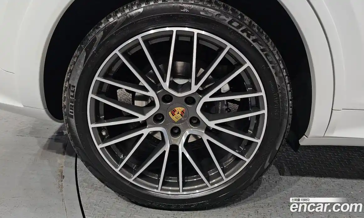 Porsche Cayenne 2021 3.0 Автомат в Москве № 165441, фото 13