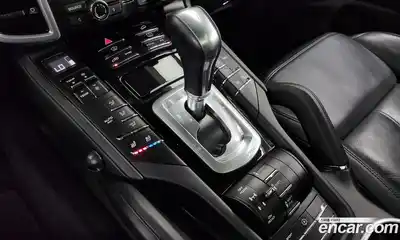 Porsche Cayenne, 2016