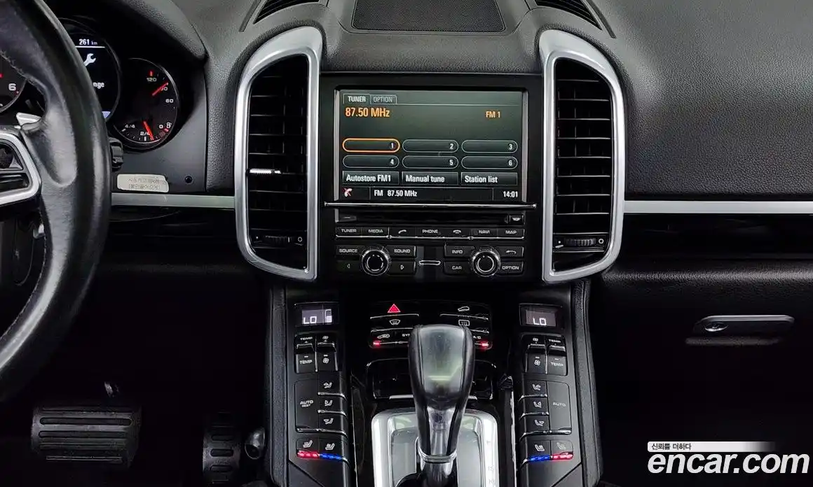 Porsche Cayenne 2016 3.0 Автомат в Москве № 165698, фото 19