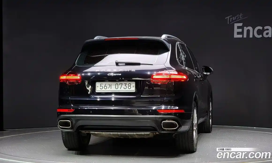 Porsche Cayenne 2016 3.0 Автомат в Москве № 165698, фото 7
