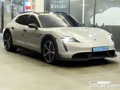 Porsche Taycan, 2024