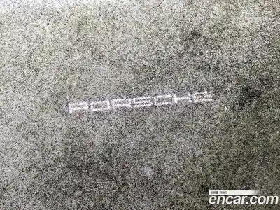 Porsche Taycan 2024 Автомат в Москве № 165751, миниатюра 12