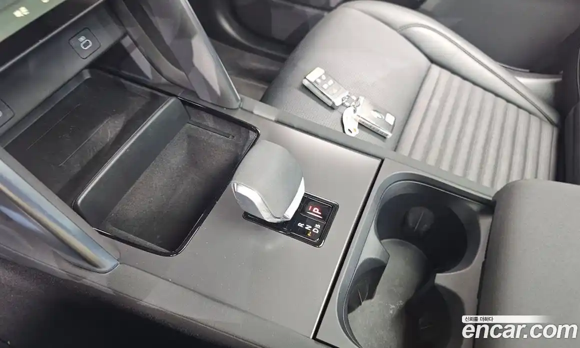 Land Rover Discovery Sport 2024 2.0 Автомат в Москве № 165935, фото 12