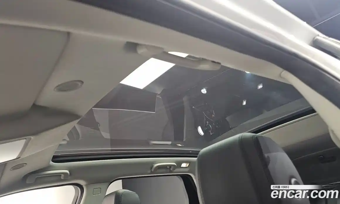 Land Rover Discovery Sport 2024 2.0 Автомат в Москве № 165935, фото 8