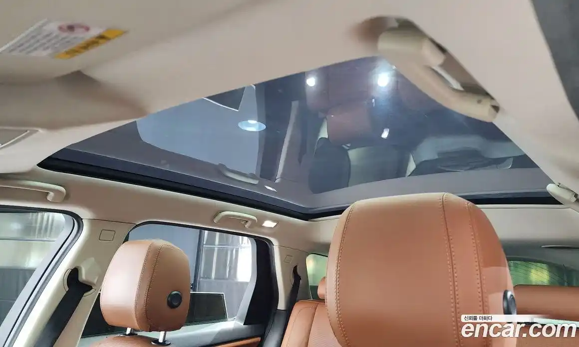 Land Rover Discovery Sport 2016 2.0 Автомат в Москве № 166340, фото 5