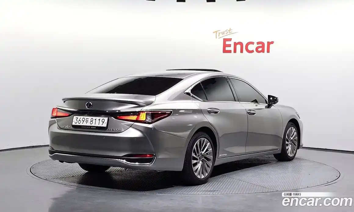 Lexus ES 2020 2.5 Автомат в Москве № 168256, фото 15