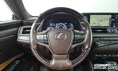 Lexus ES 2020 2.5 Автомат в Москве № 168256, миниатюра 7