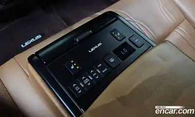 Lexus ES 2020 2.5 Автомат в Москве № 168256, миниатюра 9