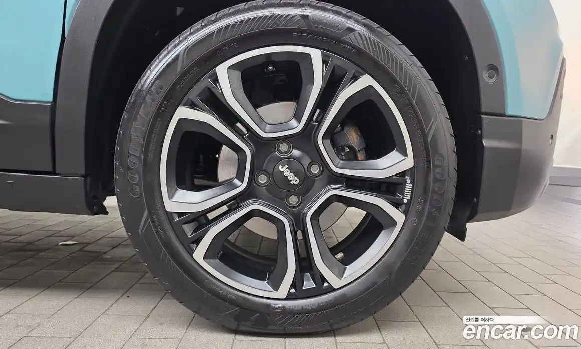 Jeep Avenger 2024 0.1 Автомат в Москве № 169434, фото 4