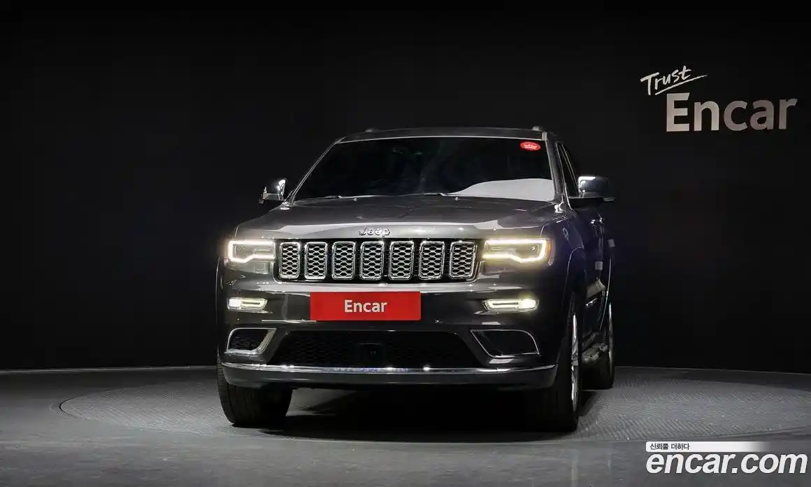 Jeep Cherokee 2020 3.6 Автомат в Москве № 169761, фото 14