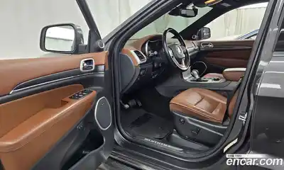 Jeep Cherokee 2020 3.6 Автомат в Москве № 169761, миниатюра 2