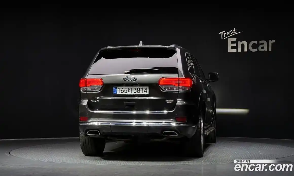 Jeep Cherokee 2020 3.6 Автомат в Москве № 169761, фото 7