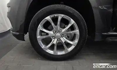 Jeep Cherokee 2020 3.6 Автомат в Москве № 169761, миниатюра 9