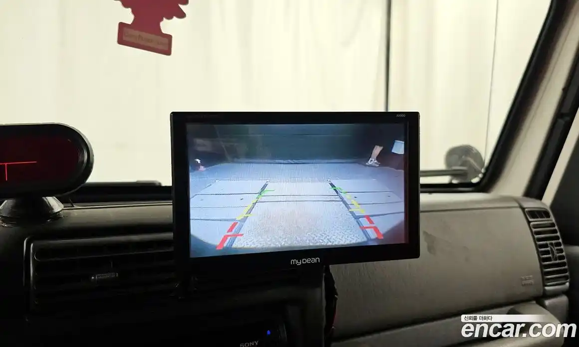 Jeep Wrangler 1998 4.0 Автомат в Москве № 169905, фото 15