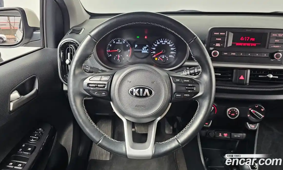 Kia Morning 2020 1.0 Автомат в Москве № 16997, фото 13