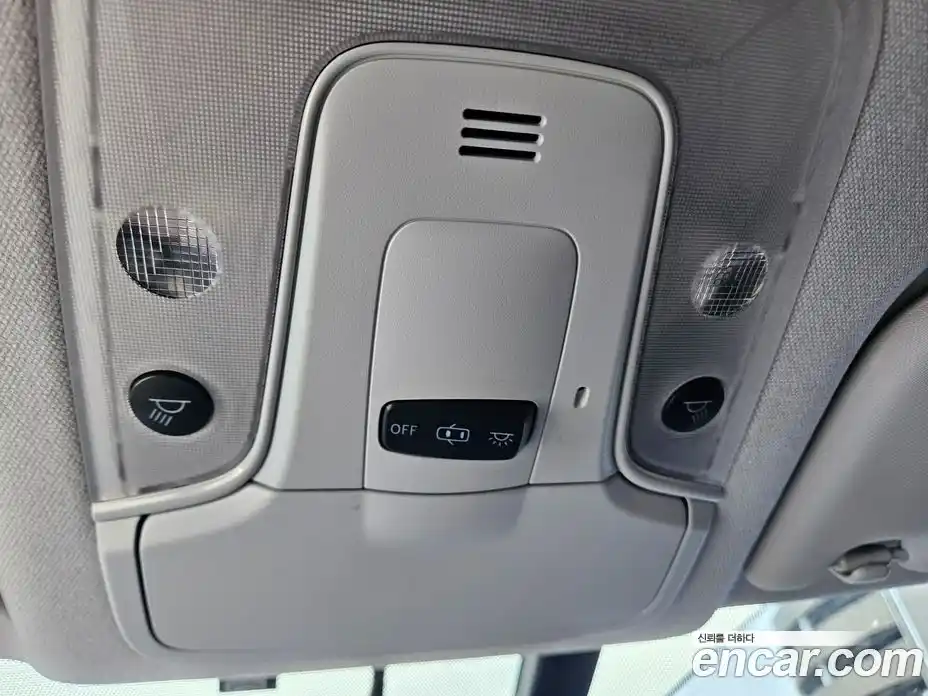 Toyota Prius 2018 1.8 Вариатор в Москве № 170351, фото 16