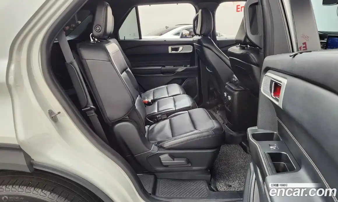 Ford Explorer 2020 2.3 Автомат в Москве № 170977, фото 18