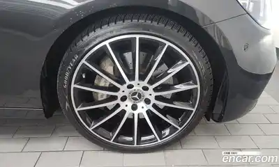 Mercedes-Benz E-Class, 2023