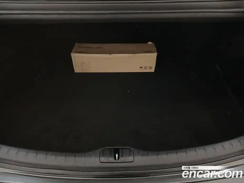 Genesis G80 2023 2.5 Автомат в Москве № 179028, фото 17