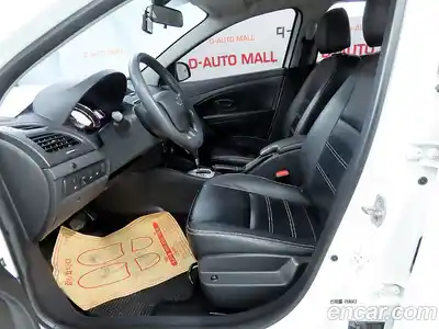 Renault SM3 2016 1.6 Автомат в Москве № 186190, миниатюра 7