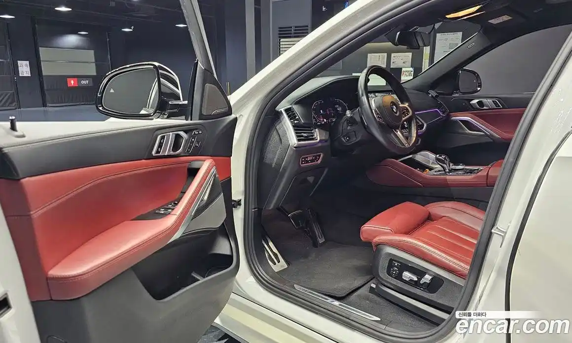 BMW X6 2021 3.0 Автомат в Москве № 192470, фото 5