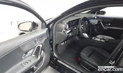 Mercedes-Benz A-Class 2025 2.0 Автомат в Москве № 193758, миниатюра 11