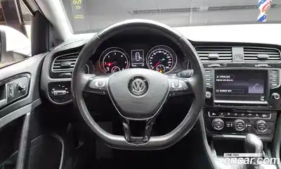 Volkswagen Golf 2015 2.0 Автомат в Москве № 193784, миниатюра 2